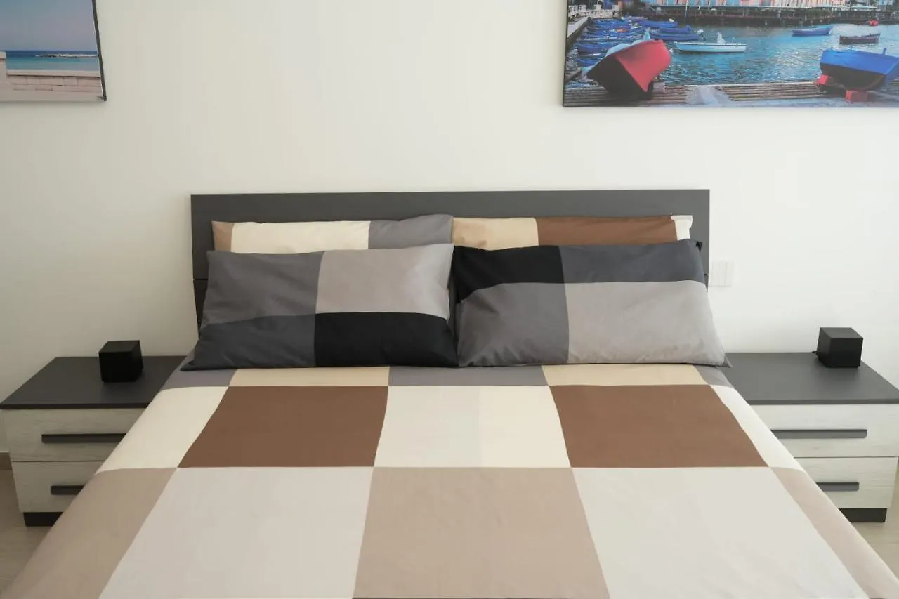 Homega - City Center New Apartment Bari